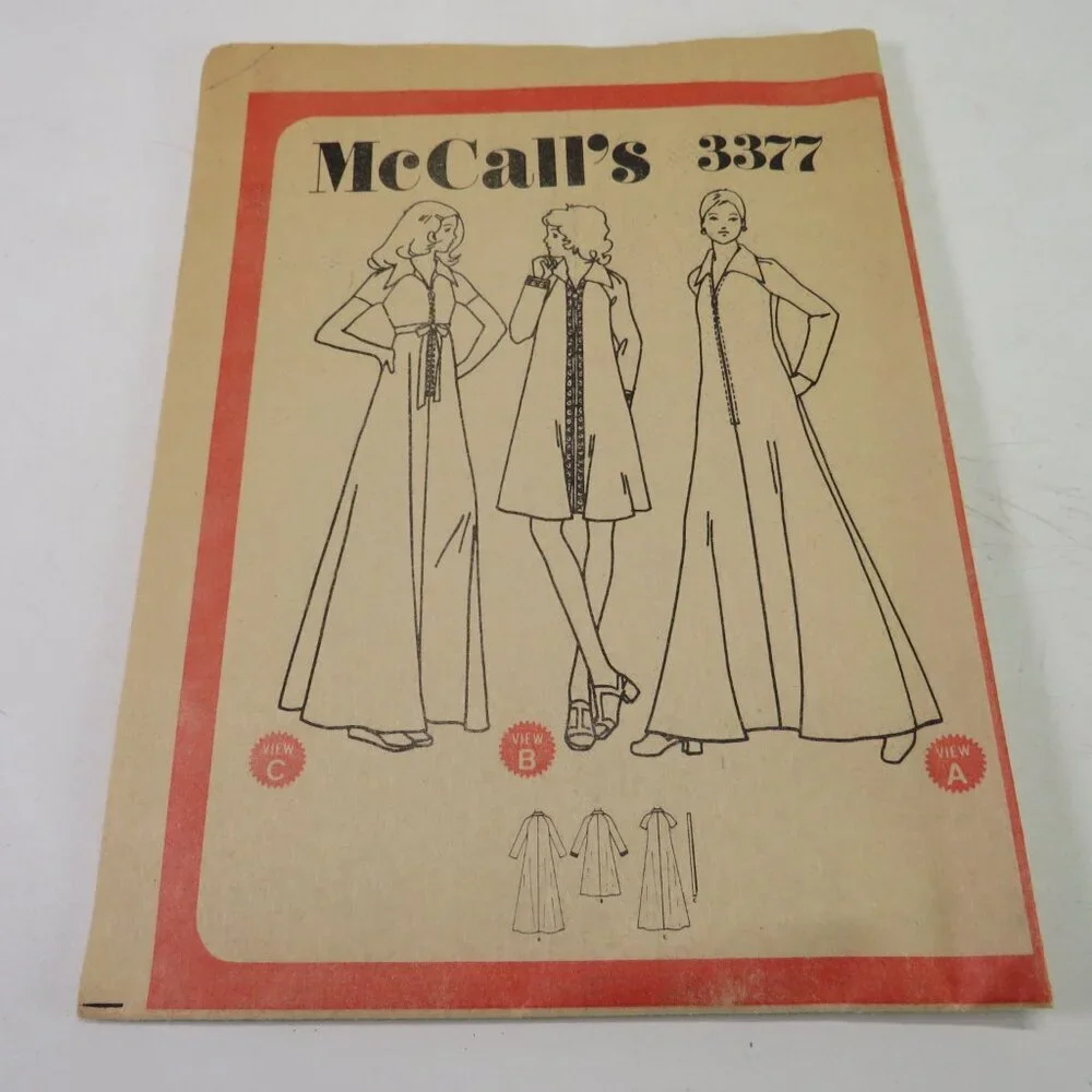 McCall's 3377 sewing pattern  dress, robe